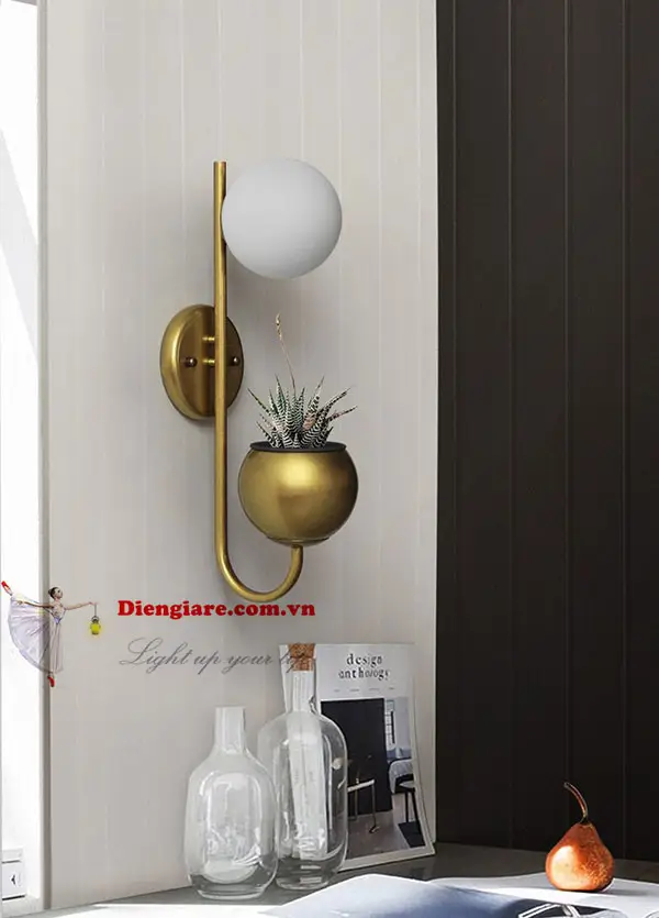 đèn ốp tường